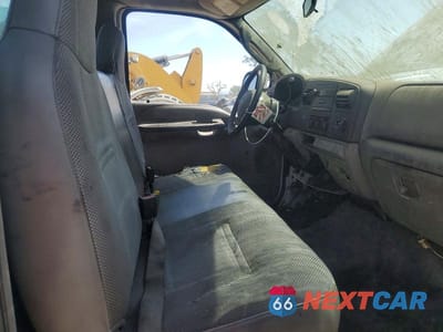 Zdjęcie 10 z 12 samochodu: 2006 FORD F250 SUPER DUTY VIN:1FDNF20536EB08261 - miniatura