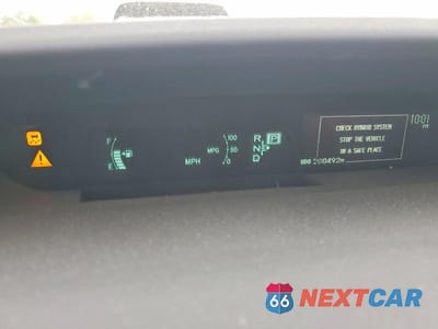Zdjęcie 9 z 12 samochodu: 2012 TOYOTA PRIUS TWO VIN:JTDKN3DUXC1580543 - miniatura