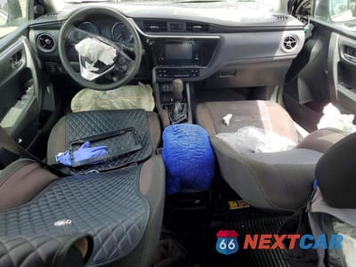 Zdjęcie 8 z 12 samochodu: 2018 TOYOTA COROLLA LE VIN:2T1BURHE0JC020905 - miniatura