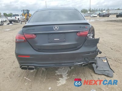 Zdjęcie 6 z 12 samochodu: 2021 MERCEDES-BENZ E 63 AMG-S 4MATIC VIN:W1KZF8KB0MA989734 - miniatura