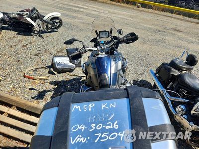 Zdjęcie 6 z 10 samochodu: 2015 BMW R1200 GS VIN:WB10A1102FZ187504 - miniatura