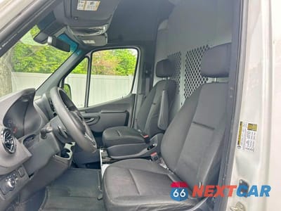 Zdjęcie 7 z 13 samochodu: 2023 MERCEDES-BENZ SPRINTER 2500 VIN:W1Y40BHY6PT127704 - miniatura