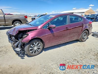 2017 KIA FORTE LX 3KPFK4A73HE148525 - główne zdjęcie licytacji z USA - miniatura