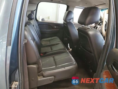 Zdjęcie 10 z 12 samochodu: 2010 GMC SIERRA K1500 SLT VIN:3GTRKWE35AG131722 - miniatura