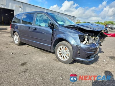 Czwarte zdjęcie samochodu z boku: 2014 DODGE GRAND CARAVAN SXT VIN:2C4RDGCG0ER239445 - miniatura