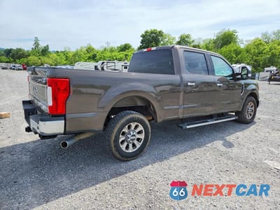 Trzecie zdjęcie samochodu z tyłu: 2017 FORD F250 SUPER DUTY VIN:1FT7W2A66HEE83469 - miniatura