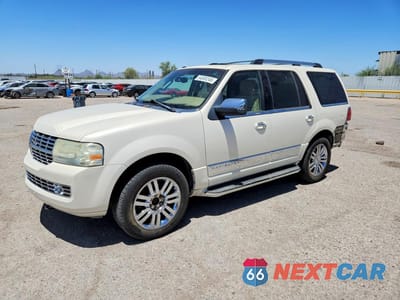 2007 LINCOLN NAVIGATOR 5LMFU27547LJ24026 - główne zdjęcie licytacji z USA - miniatura