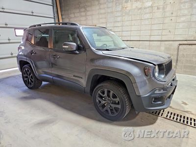 Czwarte zdjęcie samochodu z boku: 2017 JEEP RENEGADE LATITUDE VIN:ZACCJBBB5HPG23558 - miniatura