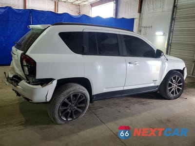 Trzecie zdjęcie samochodu z tyłu: 2016 JEEP COMPASS SPORT VIN:1C4NJCBB1GD703127 - miniatura