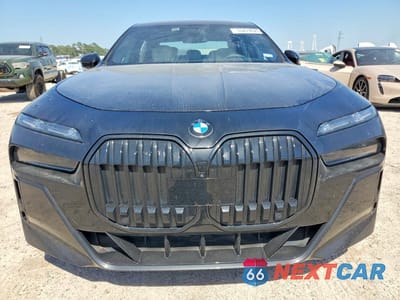 Piąte zdjęcie samochodu w środku: 2023 BMW 760 XI VIN:WBA33EJ01PCL68158 - miniatura