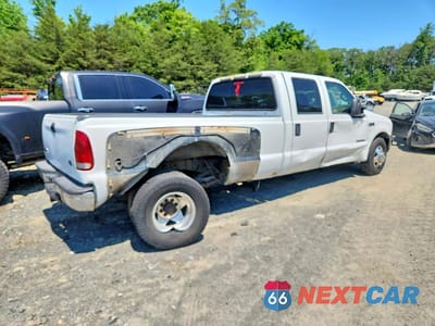 Trzecie zdjęcie samochodu z tyłu: 2002 FORD F350 SUPER DUTY VIN:1FTWW32F22EA16668 - miniatura