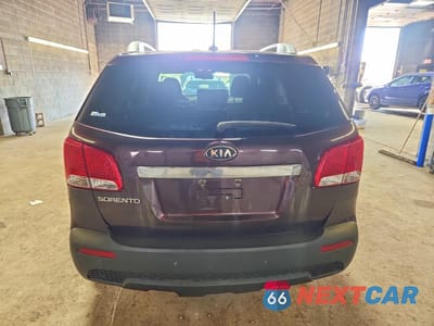 Zdjęcie 6 z 13 samochodu: 2013 KIA SORENTO LX VIN:5XYKT3A66DG399503 - miniatura