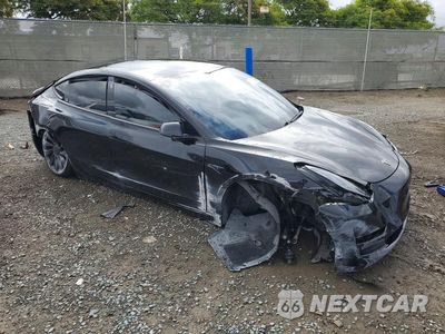 Czwarte zdjęcie samochodu z boku: 2021 TESLA MODEL 3 VIN:5YJ3E1EC6MF936221 - miniatura