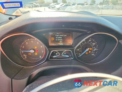 Zdjęcie 9 z 12 samochodu: 2018 FORD FOCUS SE VIN:1FADP3F20JL204018 - miniatura
