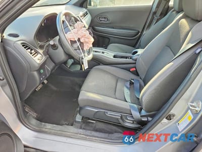 Zdjęcie 7 z 13 samochodu: 2019 HONDA HR-V SPORT VIN:3CZRU6H16KG722741 - miniatura