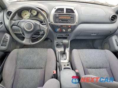 Zdjęcie 8 z 13 samochodu: 2002 TOYOTA RAV4 BASE VIN:JTEGH20V120056736 - miniatura