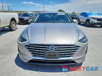 Piąte zdjęcie samochodu w środku: 2021 HYUNDAI SONATA HYBRID SEL VIN:KMHL34JJXMA023882 - miniatura