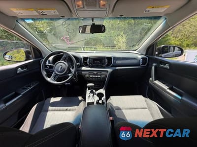 Zdjęcie 9 z 11 samochodu: 2017 KIA SPORTAGE LX VIN:KNDPMCAC5H7258370 - miniatura