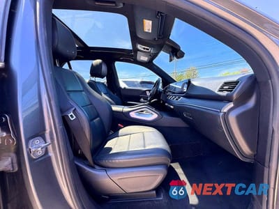 Piąte zdjęcie samochodu w środku: 2020 MERCEDES-BENZ GLE 350 4MATIC VIN:4JGFB4KB8LA241129 - miniatura