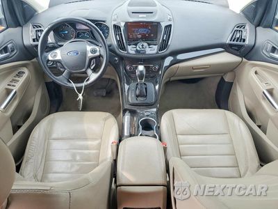 Zdjęcie 8 z 13 samochodu: 2014 FORD ESCAPE TITANIUM VIN:1FMCU0JX1EUD36393 - miniatura