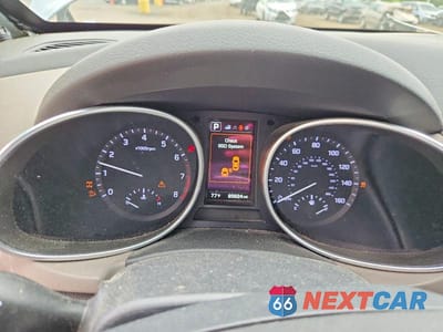 Zdjęcie 9 z 13 samochodu: 2018 HYUNDAI SANTA FE SE VIN:KM8SNDHFXJU275794 - miniatura