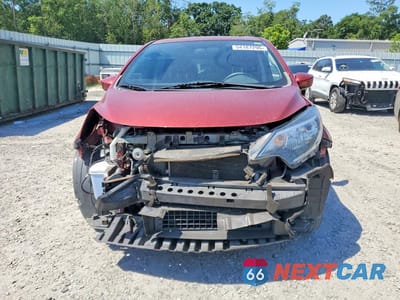 Piąte zdjęcie samochodu w środku: 2017 NISSAN VERSA NOTE SV VIN:3N1CE2CP9HL356211 - miniatura