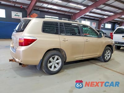 Trzecie zdjęcie samochodu z tyłu: 2009 TOYOTA HIGHLANDER BASE VIN:JTEES41A892135934 - miniatura