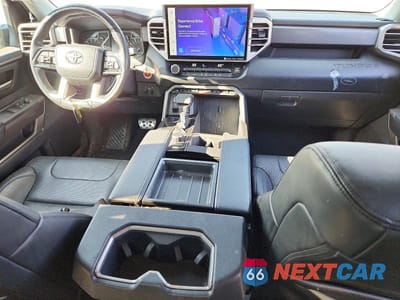 Zdjęcie 8 z 12 samochodu: 2022 TOYOTA TUNDRA SR5 VIN:5TFLA5DA8NX006962 - miniatura