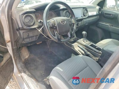 Zdjęcie 8 z 12 samochodu: 2021 TOYOTA TACOMA SR VIN:3TYRX5GN5MT027106 - miniatura