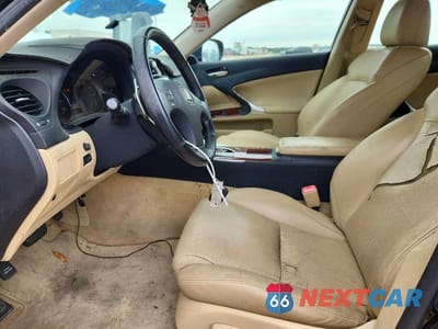Zdjęcie 7 z 12 samochodu: 2007 LEXUS IS 250 VIN:JTHBK262472047715 - miniatura