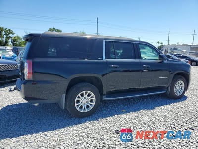 Trzecie zdjęcie samochodu z tyłu: 2020 GMC YUKON XL C1500 SLT VIN:1GKS1GKC4LR235088 - miniatura