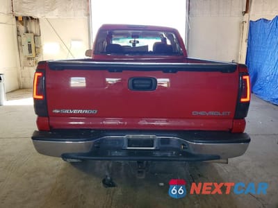 Zdjęcie 6 z 12 samochodu: 2003 CHEVROLET SILVERADO K1500 VIN:2GCEK19T131190080 - miniatura