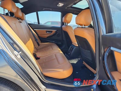 Zdjęcie 10 z 12 samochodu: 2018 BMW 330 I VIN:WBA8B9G54JNU95873 - miniatura