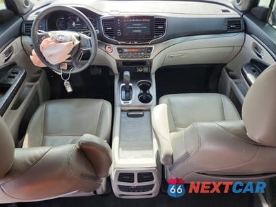Zdjęcie 8 z 13 samochodu: 2020 HONDA PILOT EX VIN:5FNYF5H39LB027071 - miniatura