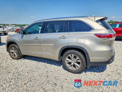 Drugie zdjęcie samochodu z przodu: 2015 TOYOTA HIGHLANDER XLE VIN:5TDJKRFH7FS183757 - miniatura