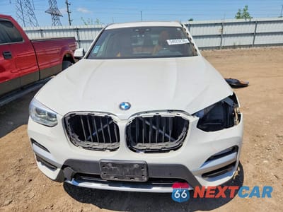 Piąte zdjęcie samochodu w środku: 2019 BMW X3 XDRIVE30I VIN:5UXTR9C58KLE14399 - miniatura