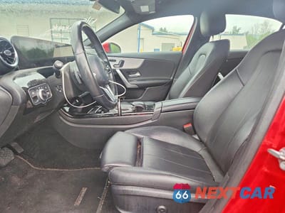 Zdjęcie 7 z 12 samochodu: 2019 MERCEDES-BENZ A 220 4MATIC VIN:WDD3G4FB2KW024346 - miniatura