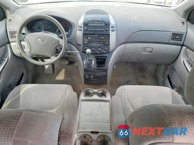Zdjęcie 8 z 13 samochodu: 2007 TOYOTA SIENNA LE 8-PASSENGER VIN:5TDZK23C07S057602 - miniatura