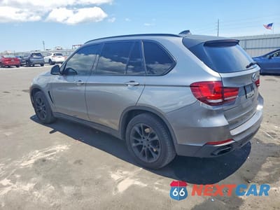 Drugie zdjęcie samochodu z przodu: 2018 BMW X5 XDR40E VIN:5UXKT0C51J0W00601 - miniatura