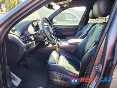 Zdjęcie 7 z 13 samochodu: 2014 BMW X5 SDRIVE35I VIN:5UXKR2C52E0H32480 - miniatura