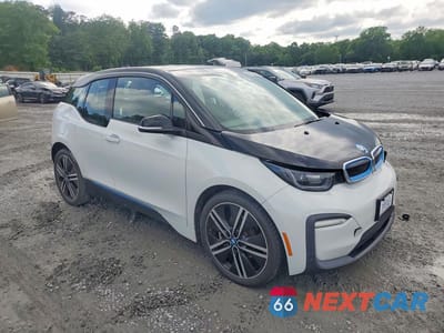 Czwarte zdjęcie samochodu z boku: 2021 BMW I3 BEV VIN:WBY8P2C0XM7J95400 - miniatura