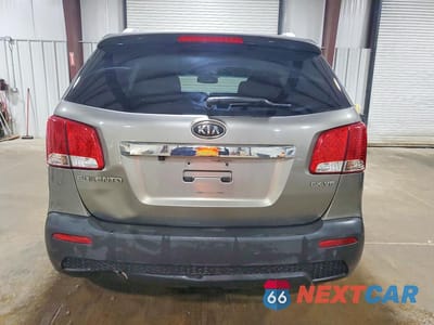 Zdjęcie 6 z 14 samochodu: 2011 KIA SORENTO EX VIN:5XYKUDA28BG059038 - miniatura