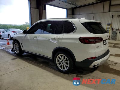 Drugie zdjęcie samochodu z przodu: 2021 BMW X5 XDRIVE40I VIN:5UXCR6C02M9F33066 - miniatura