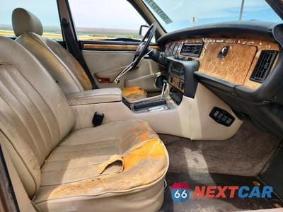 Zdjęcie 7 z 11 samochodu: 1986 JAGUAR XJ6 VANDEN PLAS VIN:SAJAY1341GC442023 - miniatura
