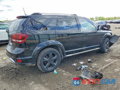 Trzecie zdjęcie samochodu z tyłu: 2020 DODGE JOURNEY CROSSROAD VIN:3C4PDCGB3LT188922 - miniatura