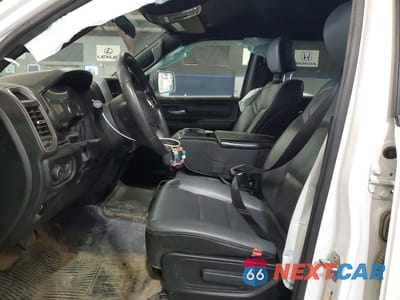 Zdjęcie 7 z 12 samochodu: 2022 RAM 1500 TRADESMAN VIN:1C6RRFCG3NN438442 - miniatura