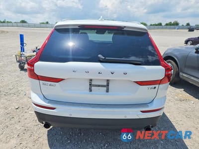 Zdjęcie 6 z 13 samochodu: 2019 VOLVO XC60 T6 VIN:YV4A22RK1K1348317 - miniatura