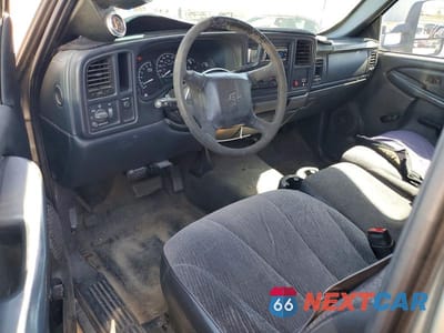 Zdjęcie 8 z 13 samochodu: 2001 CHEVROLET SILVERADO C2500 HEAVY DUTY VIN:1GCHC24U01Z330981 - miniatura
