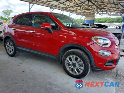 Czwarte zdjęcie samochodu z boku: 2016 FIAT 500X EASY VIN:ZFBCFYBT8GP356086 - miniatura
