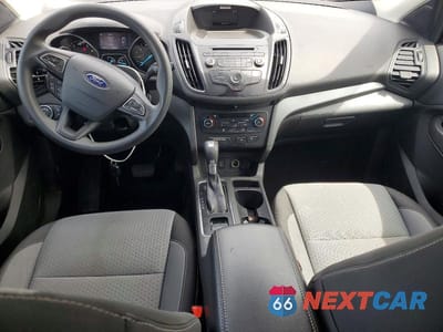 Zdjęcie 8 z 13 samochodu: 2017 FORD ESCAPE SE VIN:1FMCU9G90HUE32713 - miniatura